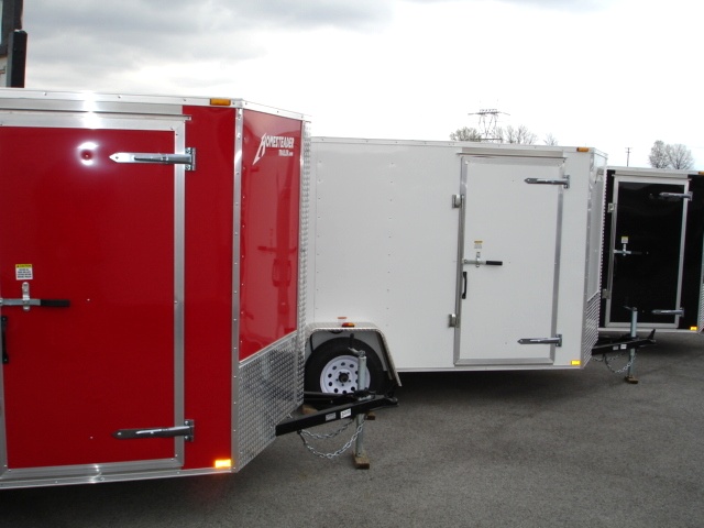 2015 Patroit Vee  Nose Enclosed Trailer Ramp Door 36 hHomesteader Trailers 