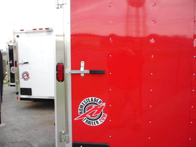 2015 Patroit Vee  Nose Enclosed Trailer Ramp Door 36 hHomesteader Trailers 