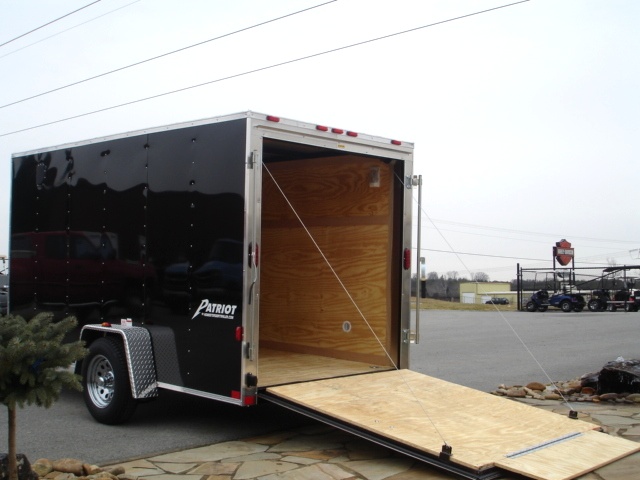 2015  Patriot V Nose Motorcycle Enclosed Trailer   hHomesteader Trailers 