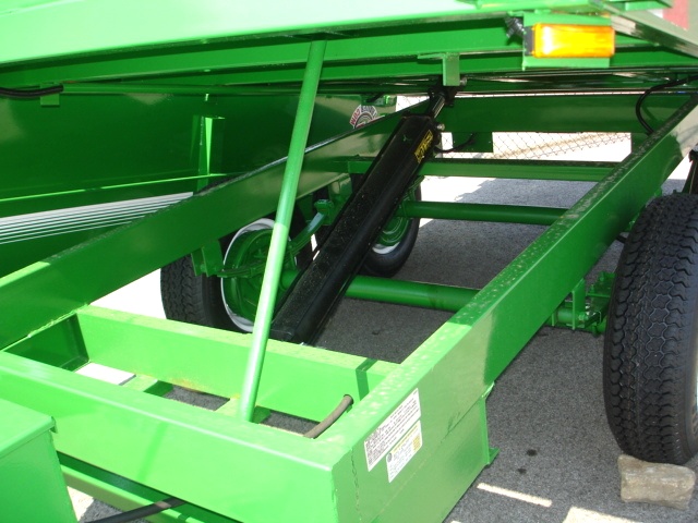 6 X 10  Homesteader Dump Trailer  Drop Down Side hHomesteader Trailers 