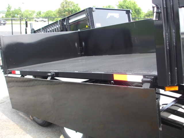 Homesteader Dump Trailer 6X10 MB hHomesteader Trailers 