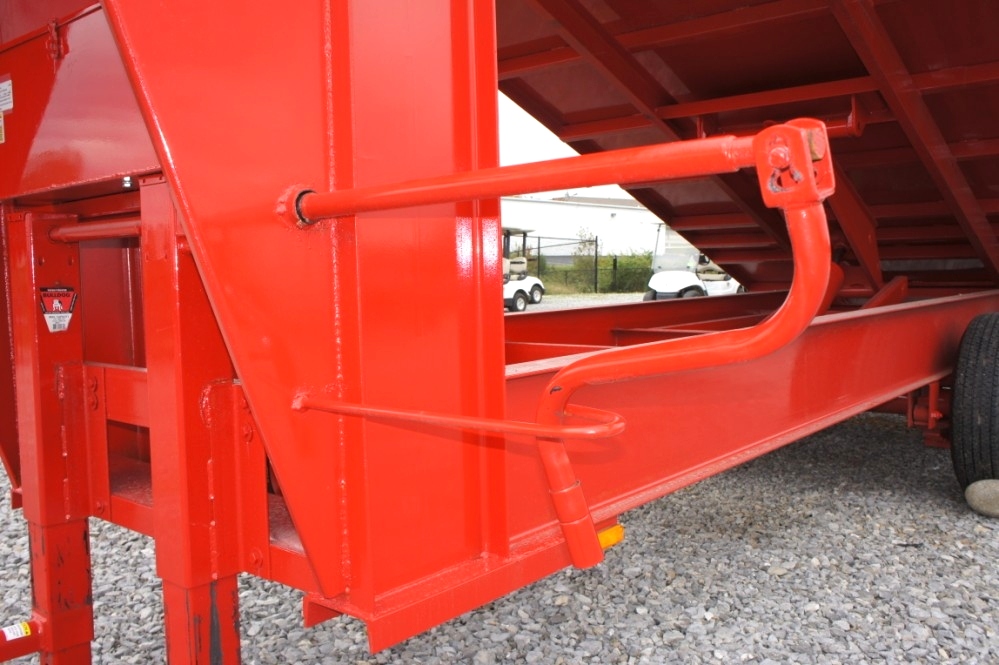 Homesteader Dump Trailer 8 X 18 hHomesteader Trailers 