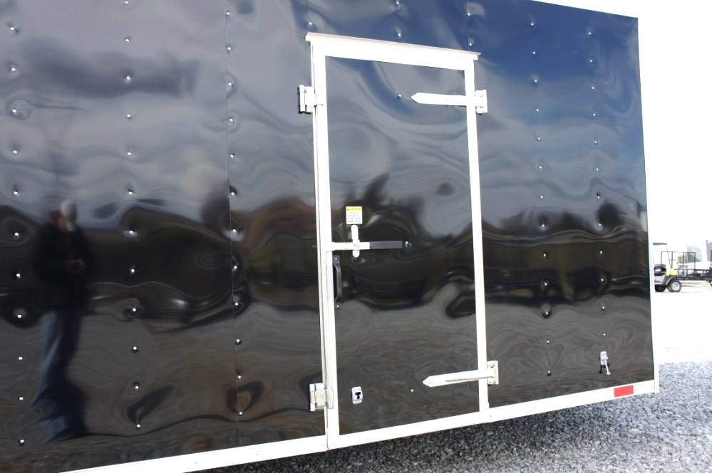 Homesteader 20 X 8.5 Enclosed Trailer hHomesteader Trailers 