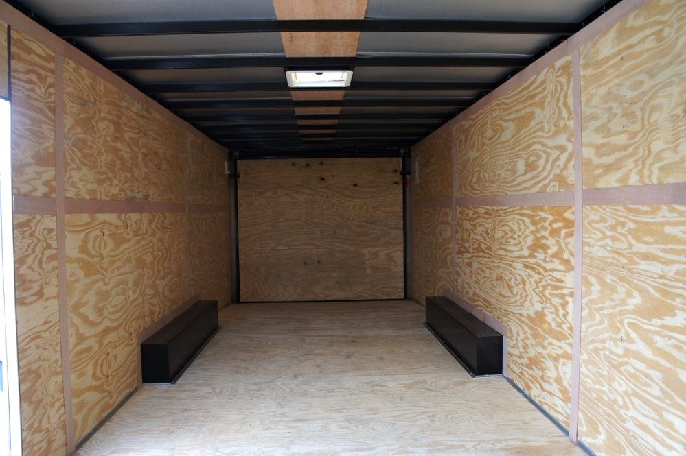 Homesteader 20 X 8.5 Enclosed Trailer Trailers For Sale 