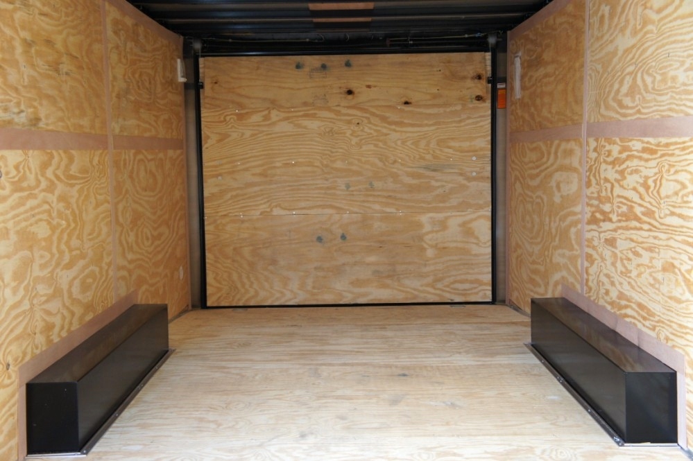 Homesteader 20 X 8.5 Enclosed Trailer hHomesteader Trailers 