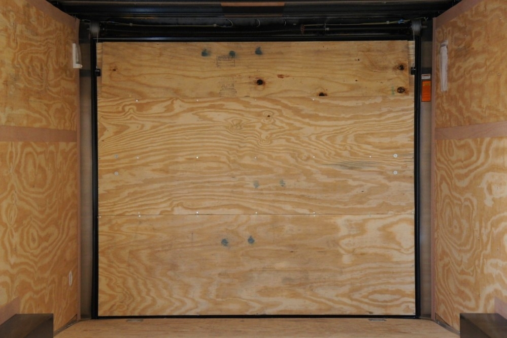 Homesteader 20 X 8.5 Enclosed Trailer hHomesteader Trailers 