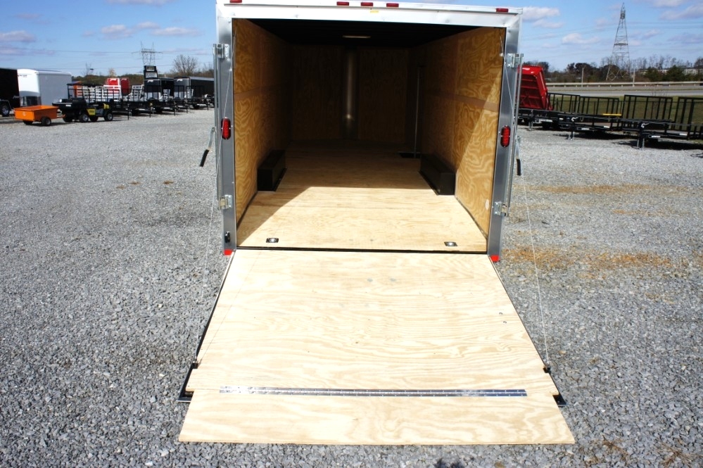 Homesteader 20 X 8.5 Enclosed Trailer hHomesteader Trailers 