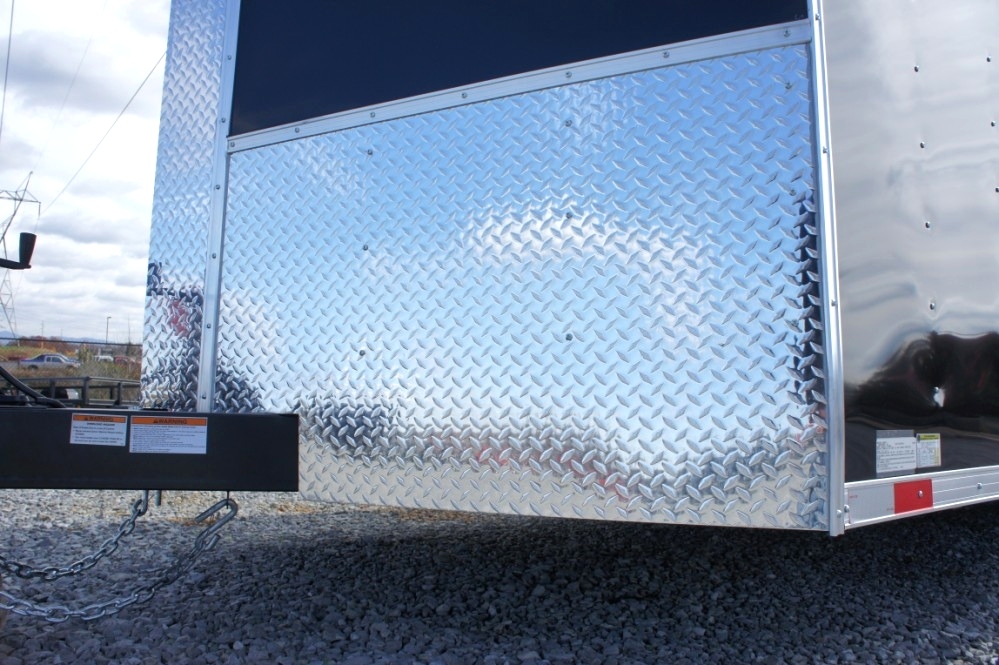 Homesteader 20 X 8.5 Enclosed Trailer hHomesteader Trailers 