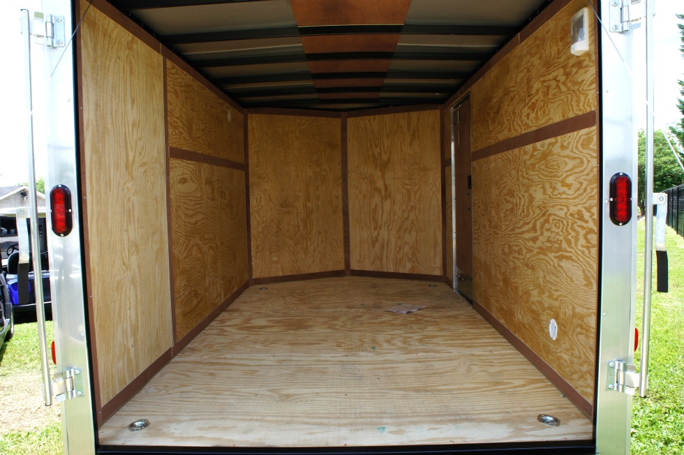 2015 Homesteader Enclosed Trailer Ramp Door Pkg  hHomesteader Trailers 