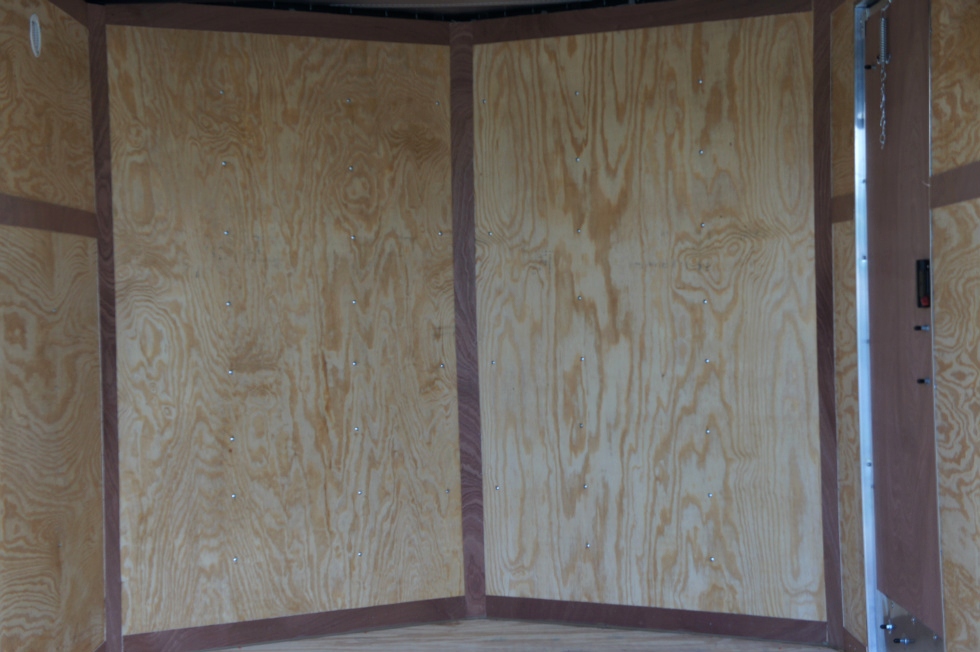 2015 Homesteader Enclosed Trailer Ramp Door Pkg  hHomesteader Trailers 