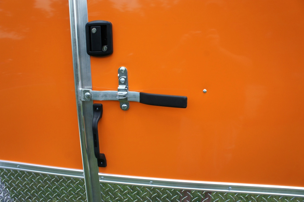 2015 Homesteader Enclosed Trailer Ramp Door Pkg  hHomesteader Trailers 