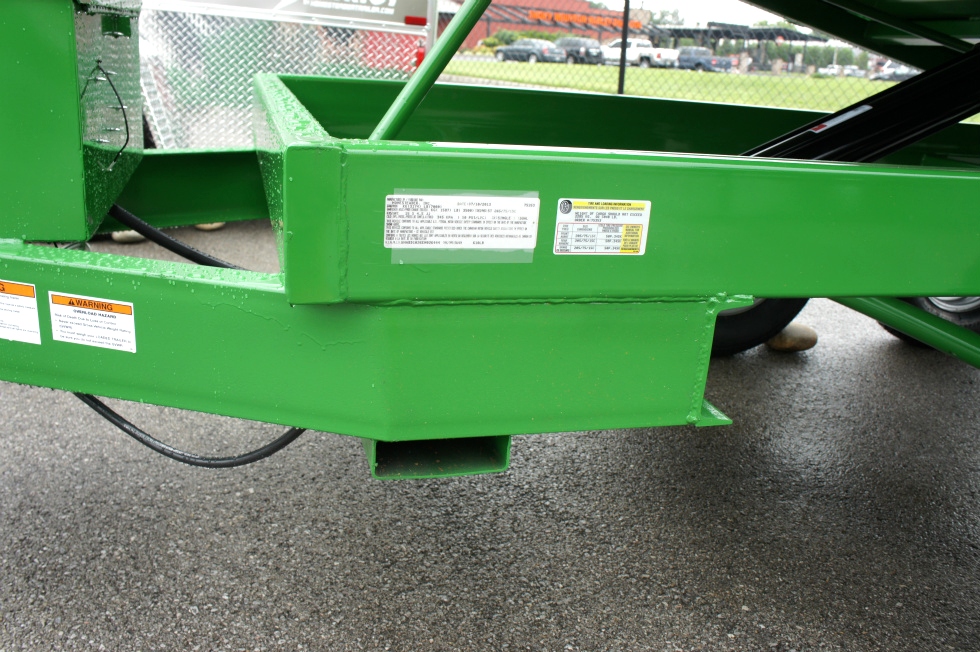 Homesteader 6 X 10 LB Dump Trailer New  hHomesteader Trailers 