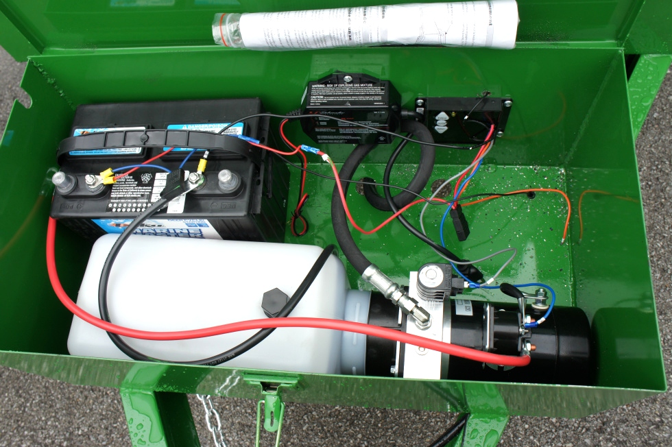 Homesteader 6 X 10 LB Dump Trailer New  hHomesteader Trailers 