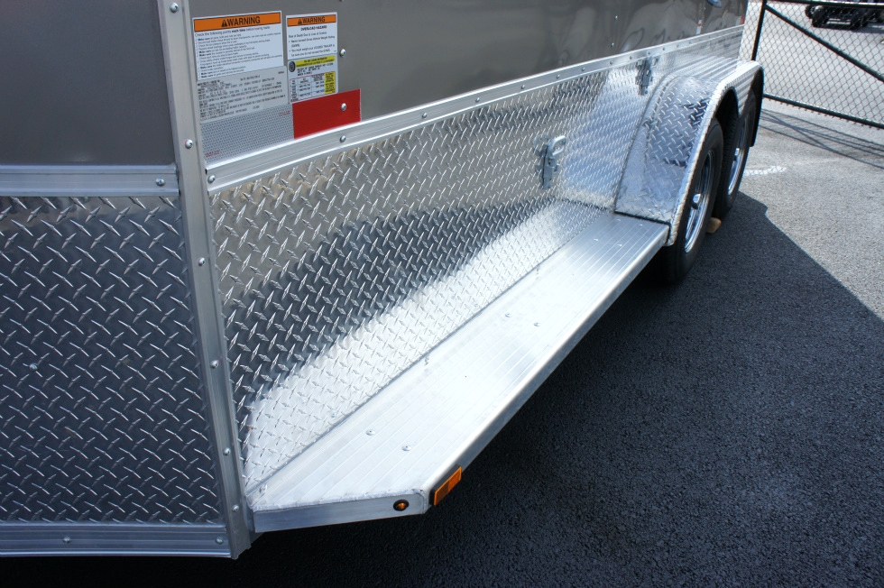 Homesteader Stallion 2 Horse Front Load-Bumper Trailer 2015 hHomesteader Trailers 