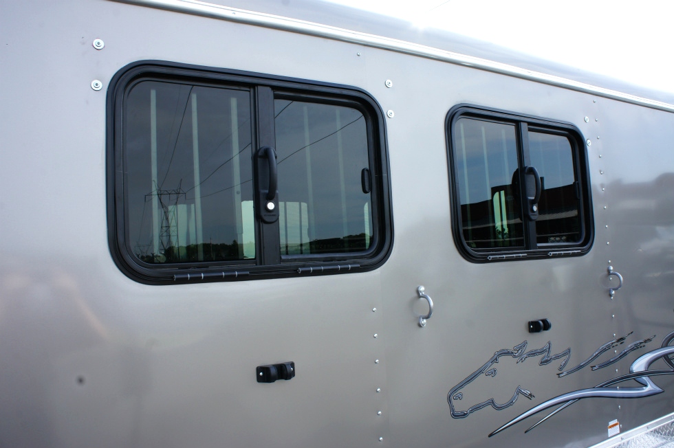 Homesteader Stallion 2 Horse Front Load-Bumper Trailer 2015 hHomesteader Trailers 