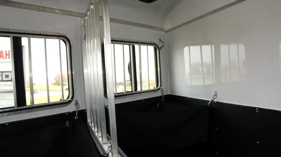 2015 Homesteader  Bumper Pull Horse Trailer hHomesteader Trailers 