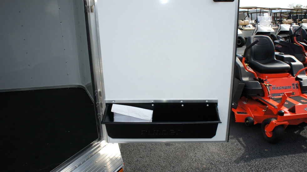 2015 Homesteader  Bumper Pull Horse Trailer hHomesteader Trailers 